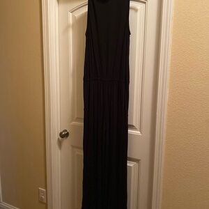 Max Studio Jumpsuit Size Large